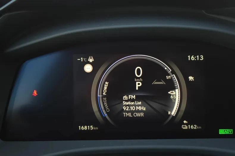 Lexus RZ din 2023 cu 16.815 km - oferta LEX173319 - foto 7