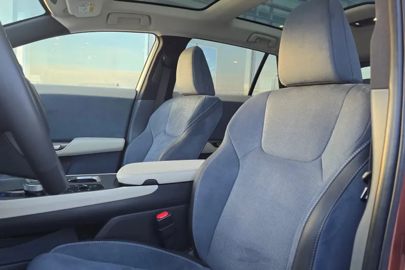 Lexus RZ din 2023 cu 16.815 km - oferta LEX173319 - foto 10