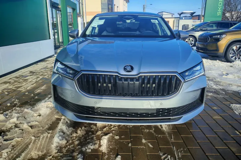 Skoda Superb din 2025 cu 1 km - oferta SKO173332 - foto 2