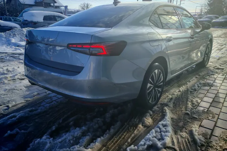 Skoda Superb din 2025 cu 1 km - oferta SKO173332 - foto 7