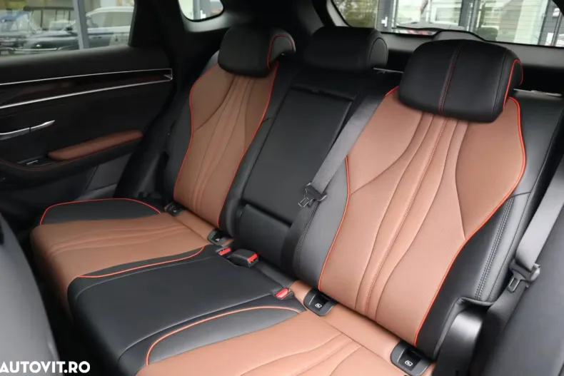 BYD SEAL U din 2025 cu 20 km - oferta BYD173338 - foto 15