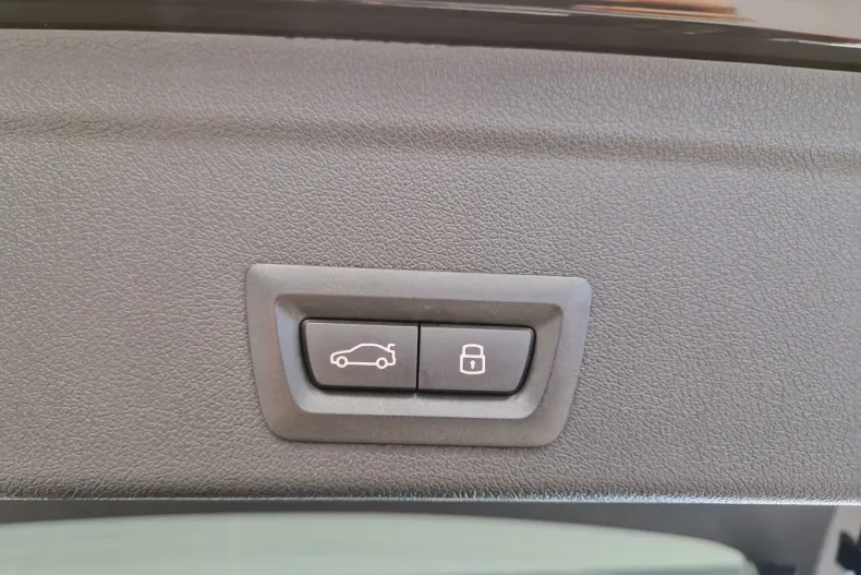 BMW X6 din 2025 cu 25.500 km - oferta BMW173339 - foto 36