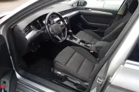 Volkswagen Passat din 2021 cu 111.347 km - oferta VOL173342 - foto 11