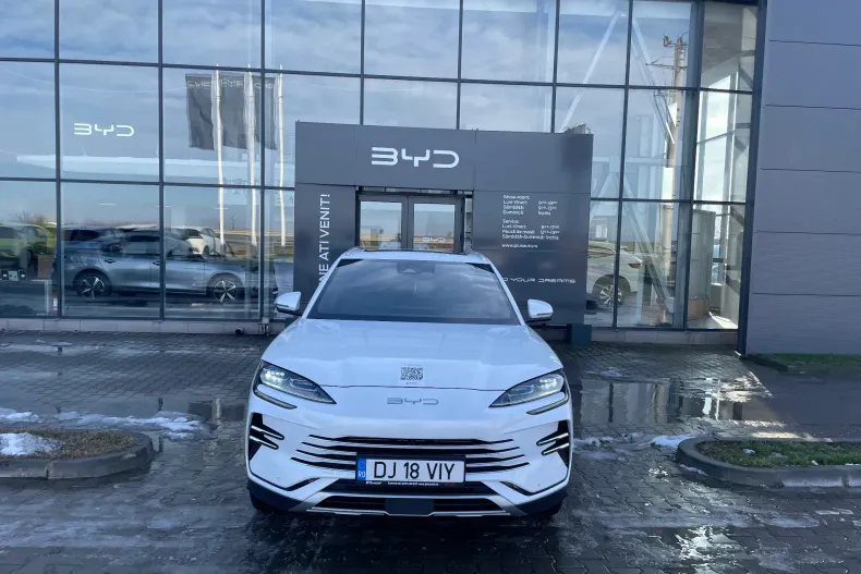 BYD SEAL U din 2025 cu 8.200 km - oferta BYD173346 - foto 3
