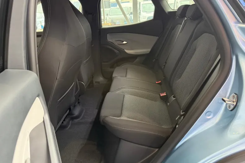 Ford Explorer din 2025 cu 1 km - oferta FOR173347 - foto 6