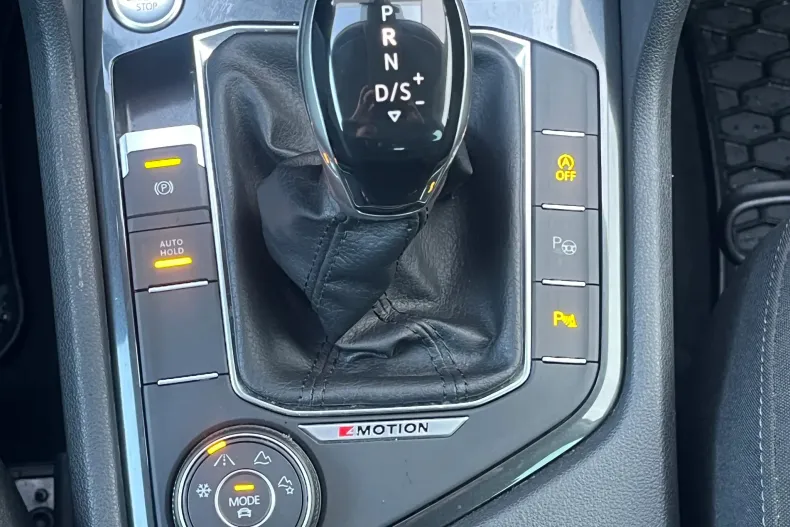 Volkswagen Tiguan din 2021 cu 69.470 km - oferta VOL173349 - foto 28