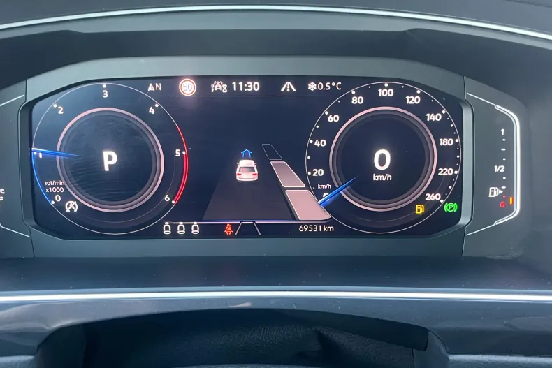 Volkswagen Tiguan din 2021 cu 69.470 km - oferta VOL173349 - foto 31