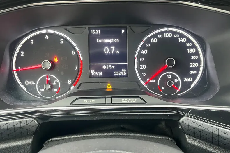 Volkswagen T-Cross din 2021 cu 70.320 km - oferta VOL173350 - foto 16