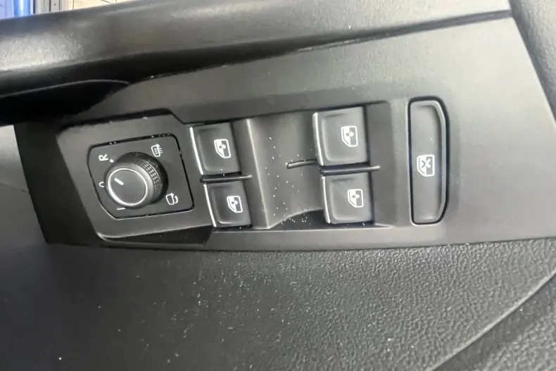 Volkswagen T-Cross din 2022 cu 63.730 km - oferta VOL173351 - foto 13