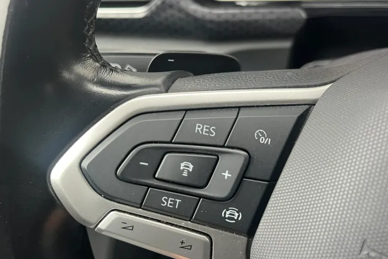 Volkswagen T-Cross din 2022 cu 63.730 km - oferta VOL173351 - foto 15