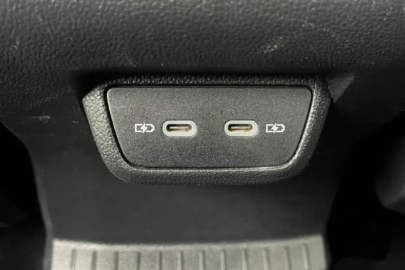 Volkswagen T-Cross din 2022 cu 63.730 km - oferta VOL173351 - foto 23