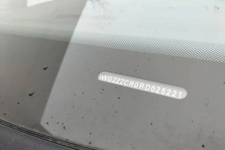 Volkswagen Touareg din 2024 cu 49.794 km - oferta VOL173361 - foto 13