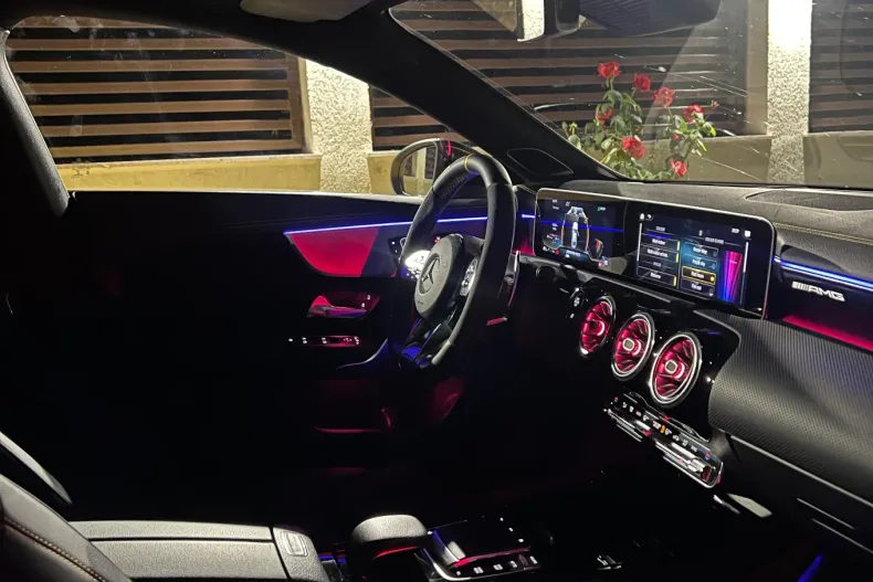 Mercedes-Benz CLA din 2023 cu 38.000 km - oferta MER173364 - foto 9