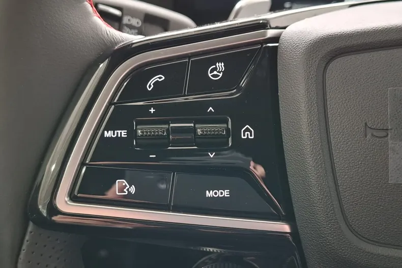 KG Mobility Actyon din 2025 cu 1 km - oferta KGM173369 - foto 15