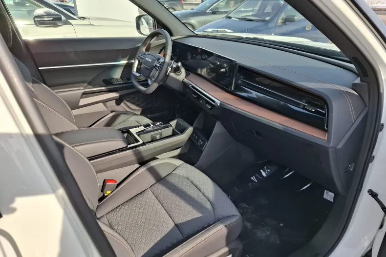 KG Mobility Torres din 2025 cu 1 km - oferta KGM173370 - foto 13