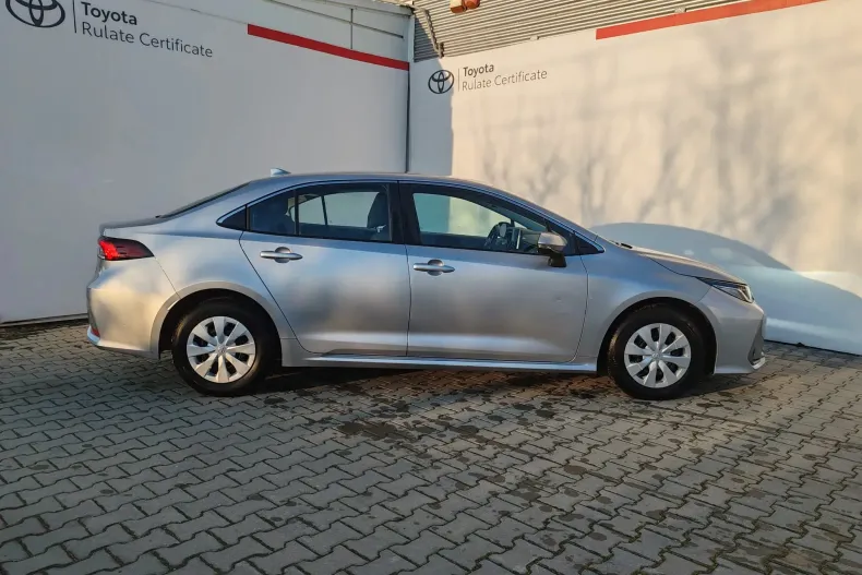 Toyota Corolla din 2022 cu 54.200 km - oferta TOY173373 - foto 4