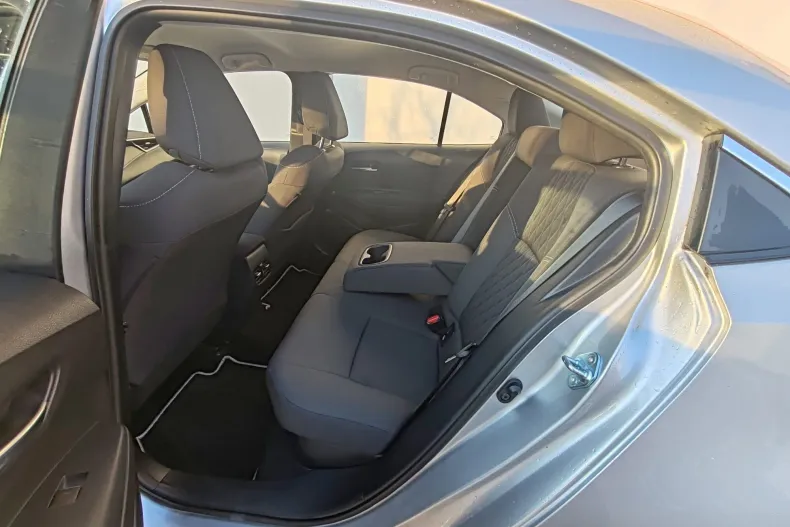 Toyota Corolla din 2022 cu 54.200 km - oferta TOY173373 - foto 6