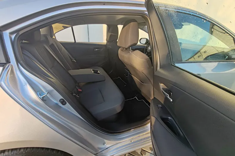 Toyota Corolla din 2022 cu 54.200 km - oferta TOY173373 - foto 8