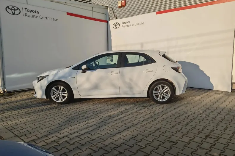 Toyota Corolla din 2021 cu 67.900 km - oferta TOY173374 - foto 4