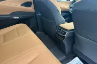 Lexus Seria RX din 2025 cu 2.560 km - oferta LEX173376 - foto 9