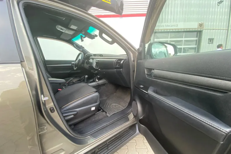 Toyota Hilux din 2022 cu 86.302 km - oferta TOY173379 - foto 5