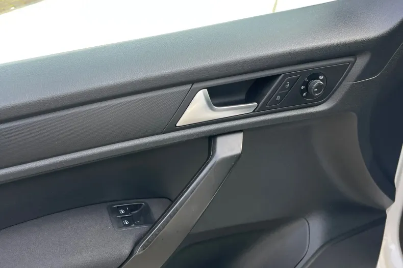 Volkswagen Caddy din 2020 cu 170.000 km - oferta VOL173390 - foto 33