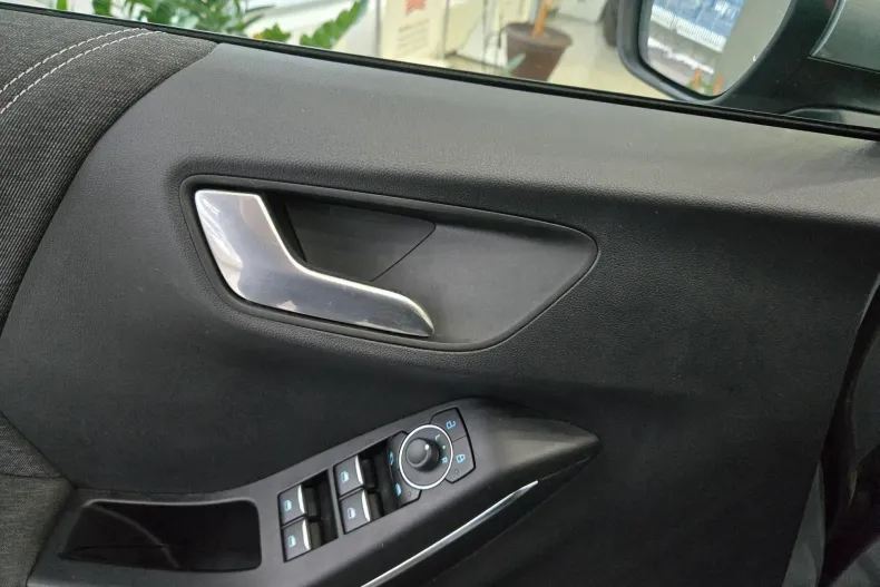 Ford Puma din 2023 cu 22.811 km - oferta FOR173392 - foto 22