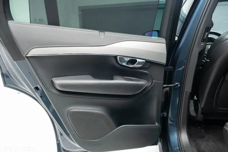 Volvo XC90 din 2021 cu 129.700 km - oferta VOL173395 - foto 31