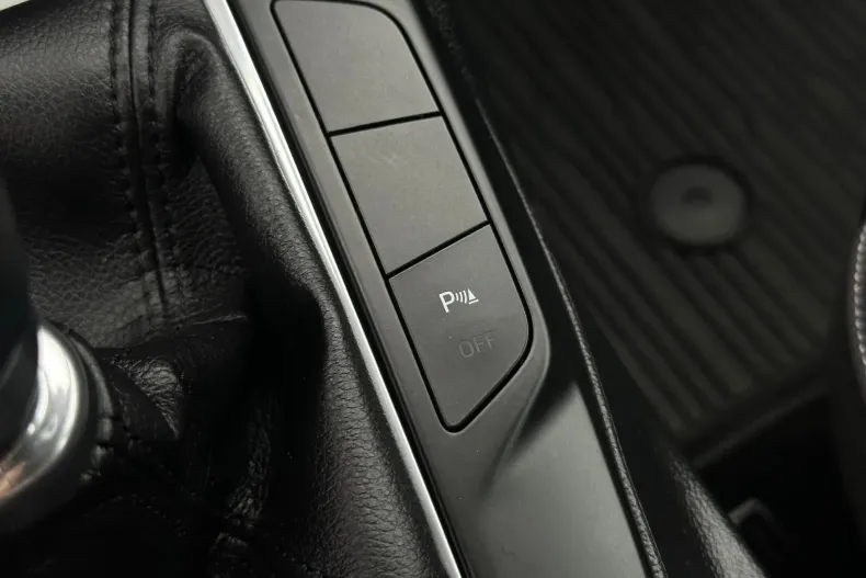 Ford Focus din 2021 cu 143.000 km - oferta FOR173400 - foto 25