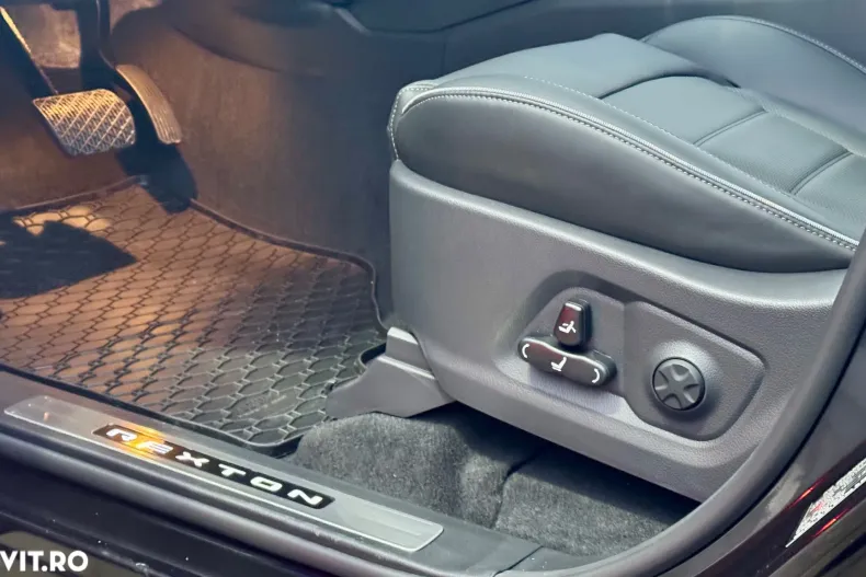 Ssangyong REXTON din 2025 cu 10 km - oferta SSA173404 - foto 33