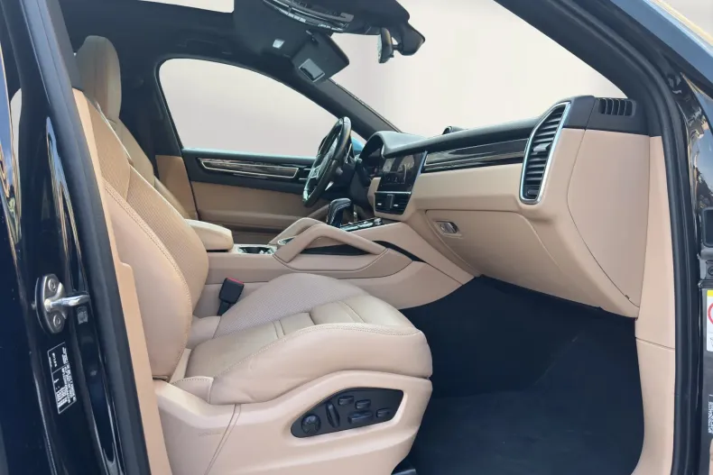 Porsche Cayenne din 2022 cu 13.000 km - oferta POR173430 - foto 17