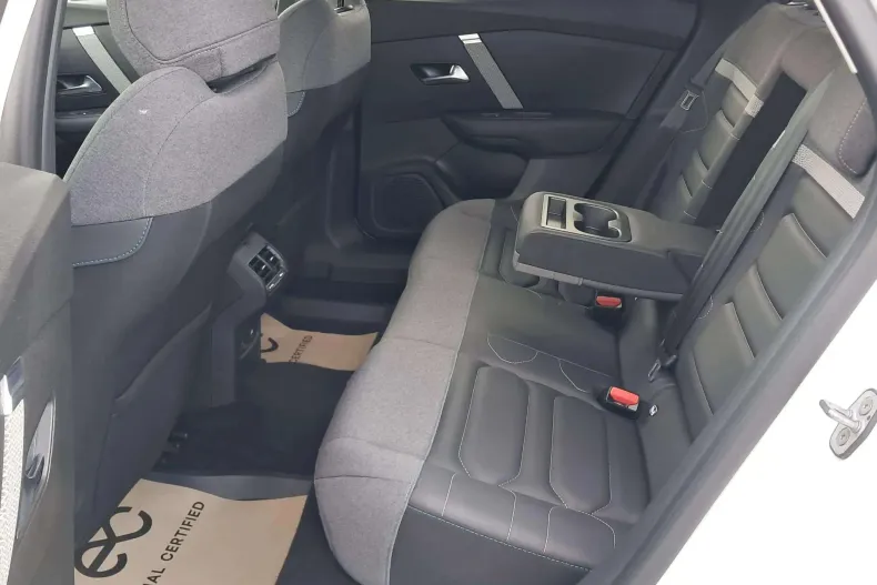 Citroën C4 din 2024 cu 28.178 km - oferta CIT173439 - foto 9