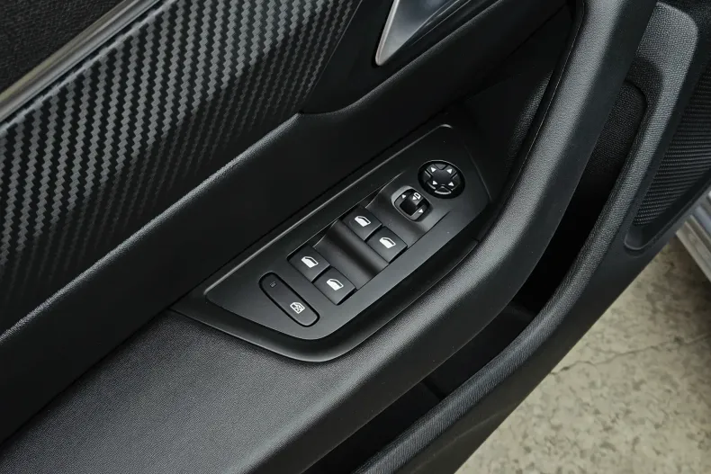 Peugeot 508 din 2022 cu 172.500 km - oferta PEU173450 - foto 22