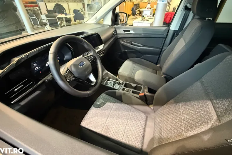 Ford Tourneo Connect din 2025 cu 1 km - oferta FOR173453 - foto 5