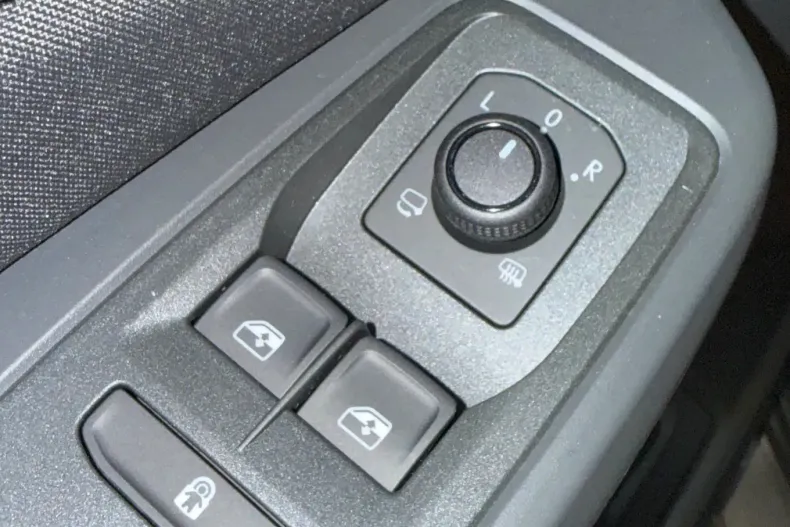 Ford Tourneo Connect din 2025 cu 1 km - oferta FOR173453 - foto 14