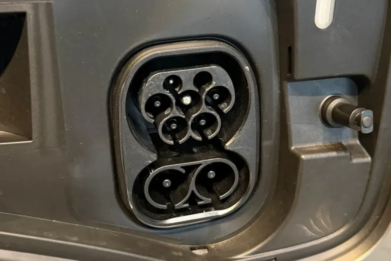 Ford Tourneo Connect din 2025 cu 1 km - oferta FOR173453 - foto 25