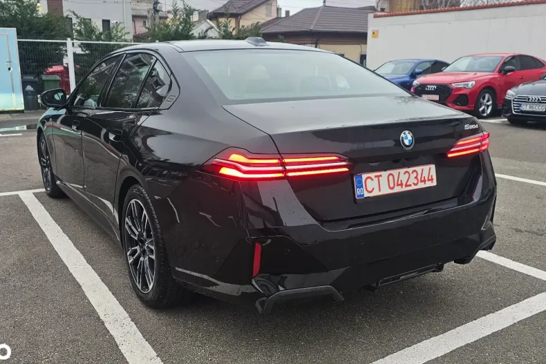 BMW Seria 5 din 2024 cu 18.500 km - oferta BMW173454 - foto 8