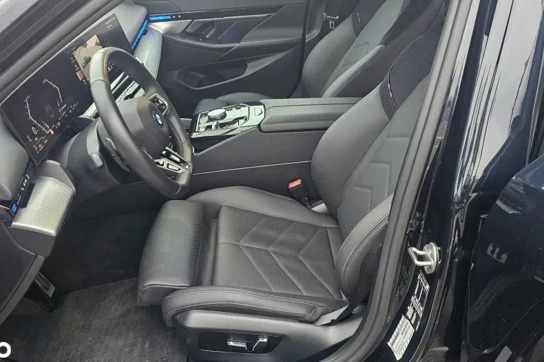 BMW Seria 5 din 2024 cu 18.500 km - oferta BMW173454 - foto 9