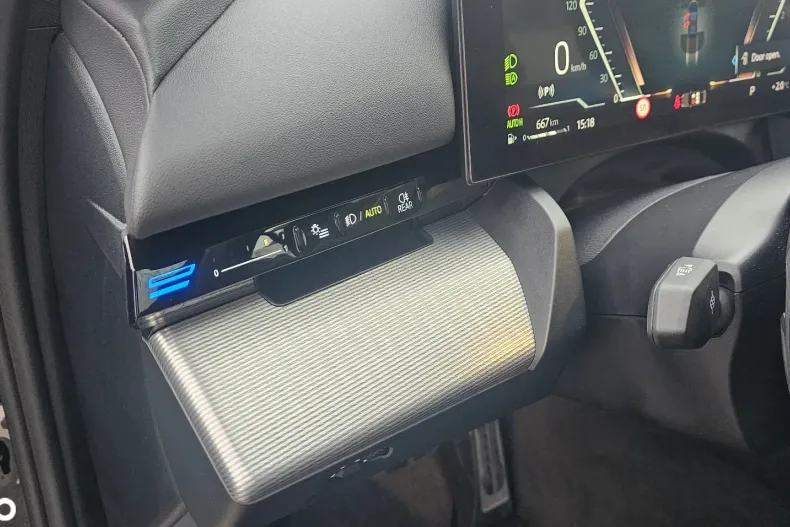 BMW Seria 5 din 2024 cu 18.500 km - oferta BMW173454 - foto 20