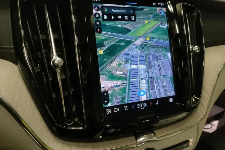 Volvo XC60 din 2021 cu 92.937 km - oferta VOL173456 - foto 9