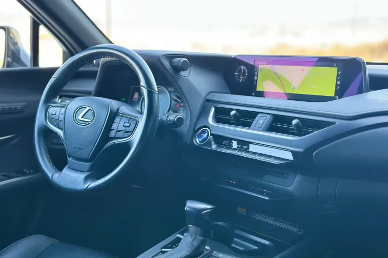Lexus UX din 2022 cu 57.733 km - oferta LEX173459 - foto 2