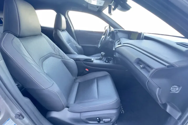 Lexus UX din 2022 cu 57.733 km - oferta LEX173459 - foto 23