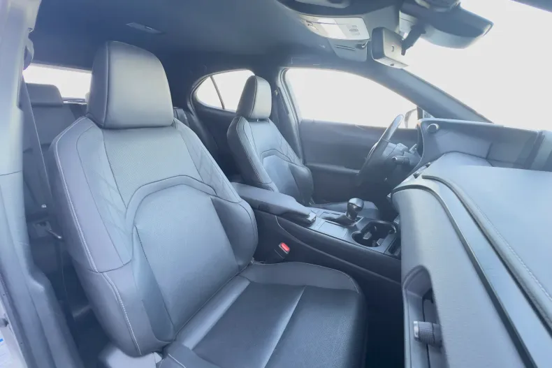 Lexus UX din 2022 cu 57.733 km - oferta LEX173459 - foto 24