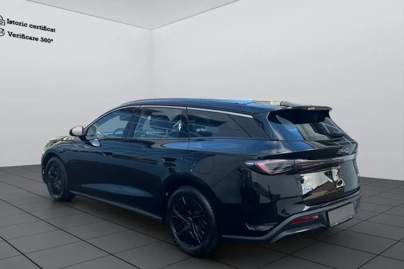 BYD SEAL din 2025 cu 100 km - oferta BYD173460 - foto 4