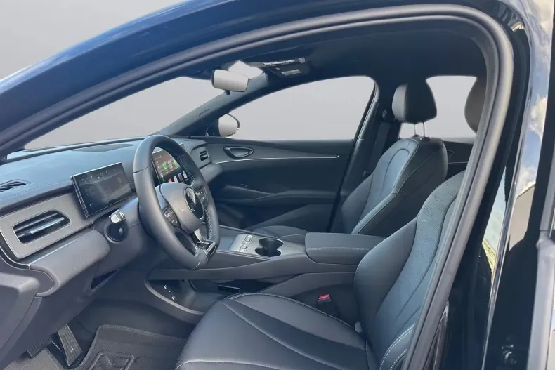 BYD SEAL din 2025 cu 100 km - oferta BYD173460 - foto 7