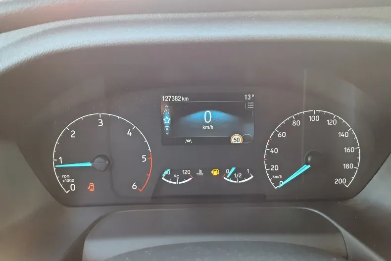 Ford Tourneo Custom din 2020 cu 127.382 km - oferta FOR173468 - foto 21