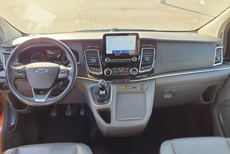 Ford Tourneo Custom din 2020 cu 127.382 km - oferta FOR173468 - foto 24