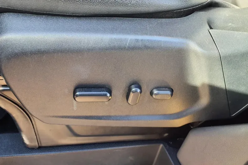 Ford Tourneo Custom din 2020 cu 127.382 km - oferta FOR173468 - foto 29