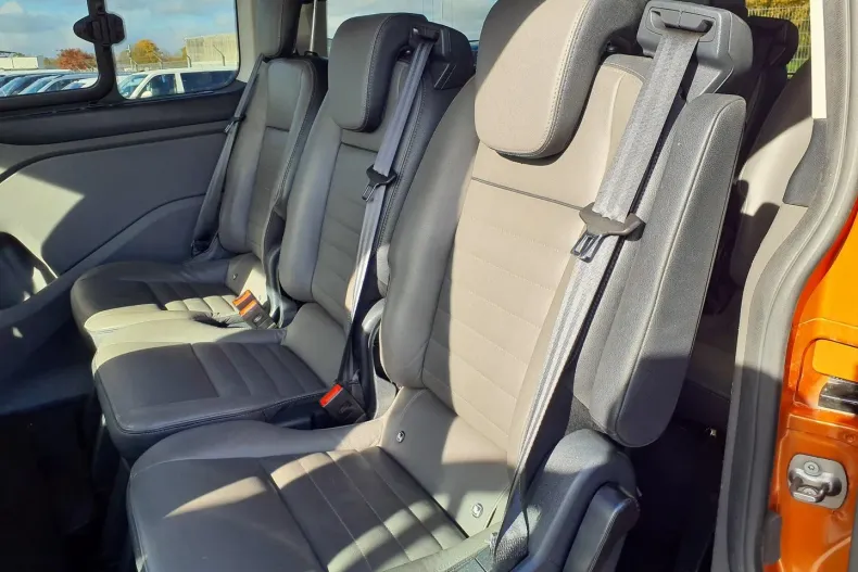 Ford Tourneo Custom din 2020 cu 127.382 km - oferta FOR173468 - foto 30