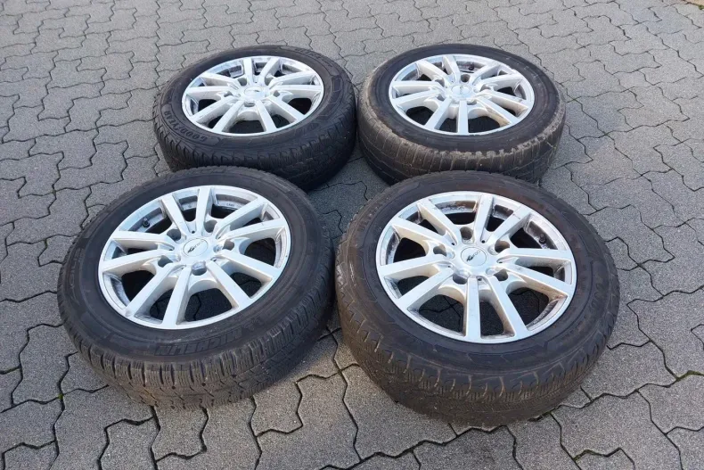 Ford Tourneo Custom din 2020 cu 127.382 km - oferta FOR173468 - foto 38